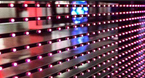 Fácil mantenimiento 75% pantalla LED de vidrio transparente con larga vida útil