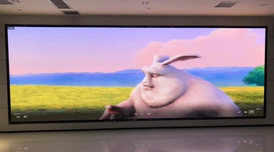 Pantalla LED pequeña de píxeles para interiores P2 Pantalla LED 1/40 Escaneo Control Novastar