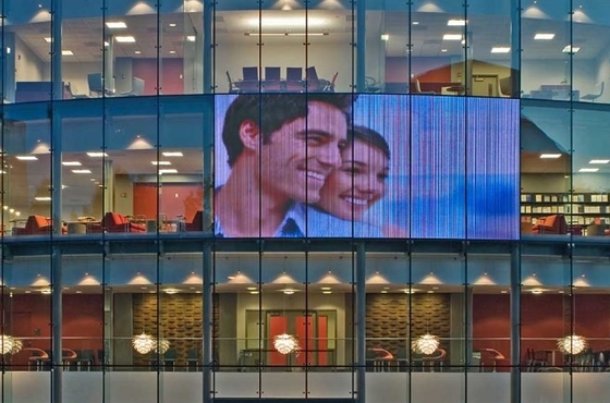 Amplia gama de colores Pantalla LED de vidrio transparente Ligero