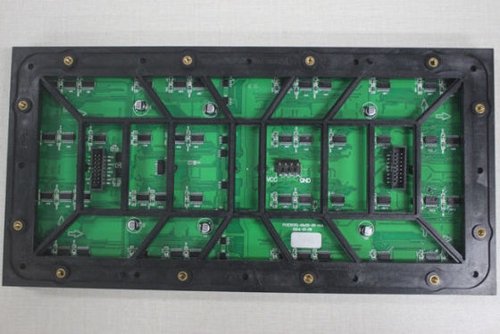Display LED exterior de alta resolución, fijo en la pared, con un consumo máximo de energía de 800 W/m2
