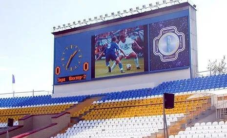 Pared video llevada al aire libre de encargo 1R1G1B 3 en 1 pantalla LED de P4mm