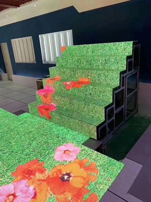 Fácil mantenimiento ODM Fiesta de bodas Baile de piso de la pantalla LED alquiler 3840Hz para el mosaico de escenario