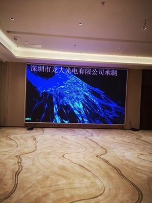 Pared de señalización digital 3840Hz P4 Led Video Pared de publicidad 320 * 160mm