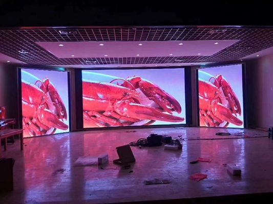 Cabinet de visualización LED de aluminio de fundición a presión duradero de alquiler de interiores P4.81 1000mmx500mm