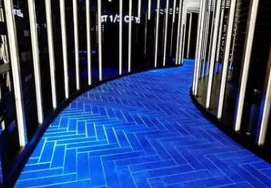 Iluminación de piso de baile de pantalla LED de ODM P4.81 ligera y duradera para eventos