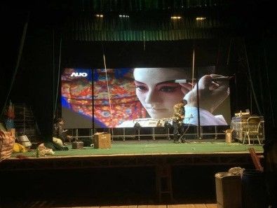 Pantalla LED a todo color para exteriores Longda 104x104 puntos de alta definición