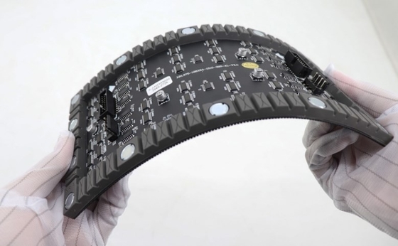 El anuncio publicitario llevó la exhibición flexible FPC 200W/M2 1 64s de la cortina del módulo