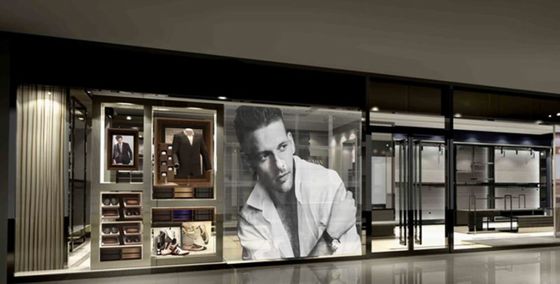Pantalla LED interactiva creativa transparente ISO14001 ODM para centros comerciales