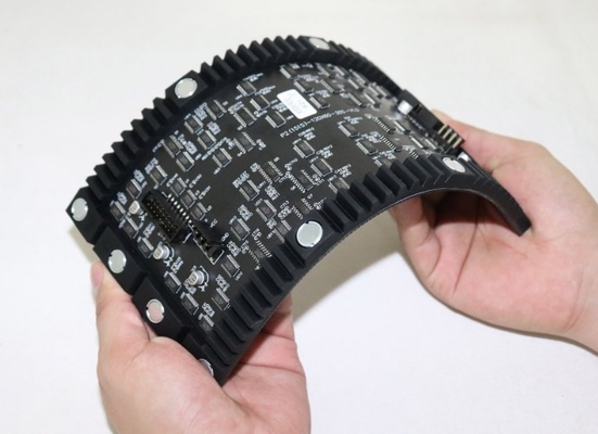 el panel flexible interior curvado 240X120m m del módulo de la pantalla SMD1515 P2 LED de la pantalla LED