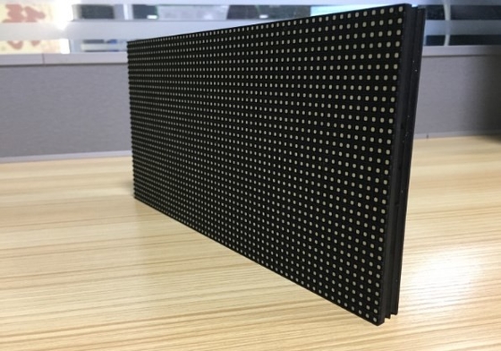 Pared video llevada al aire libre de encargo 1R1G1B 3 en 1 pantalla LED de P4mm